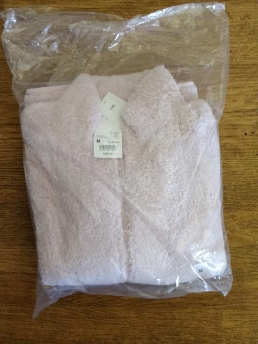 Uniqlo Plush Fleece Full-Zip Jacket in Pale Pink